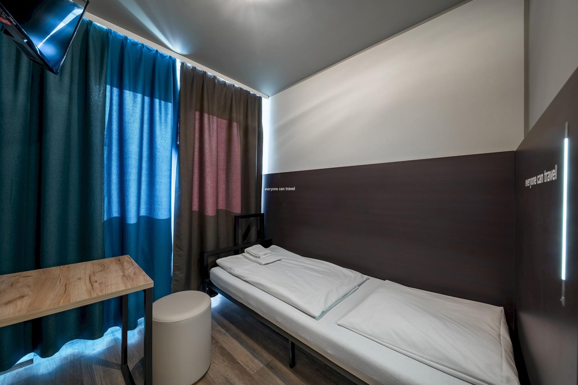 Hotel A&O Muenchen Hauptbahnhof Zewnętrze zdjęcie