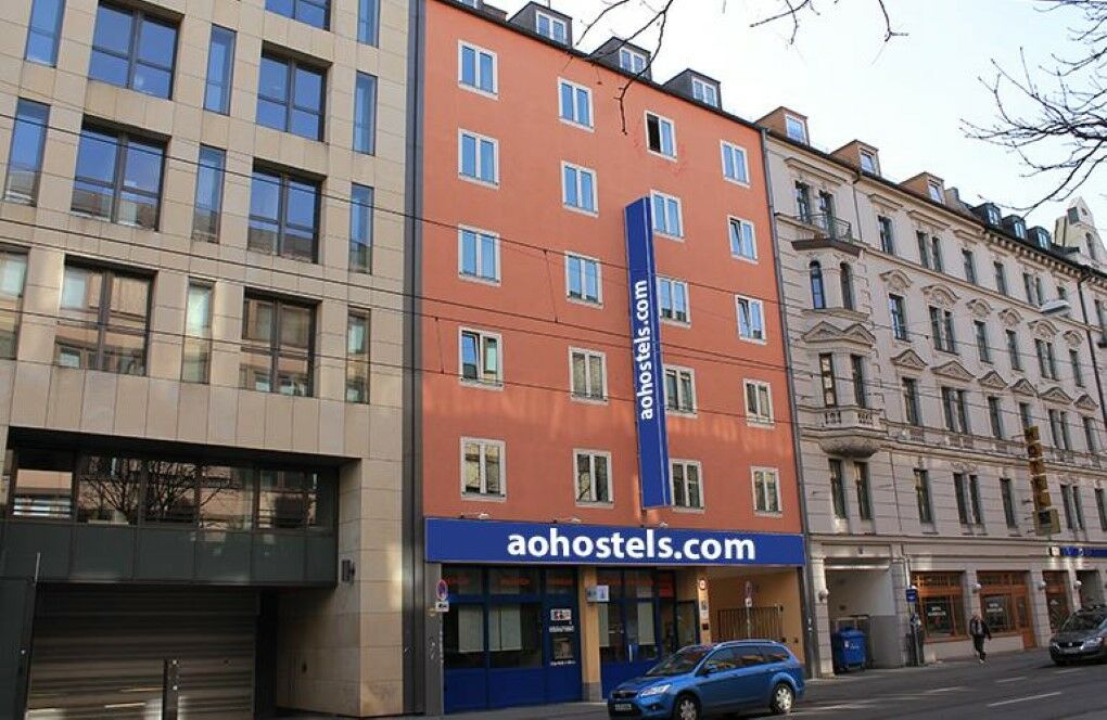 Hotel A&O Muenchen Hauptbahnhof Zewnętrze zdjęcie